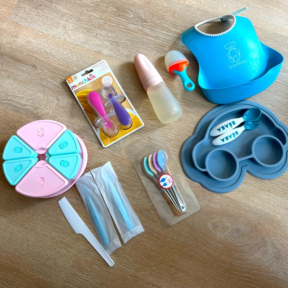 New /like new baby feeding bundle